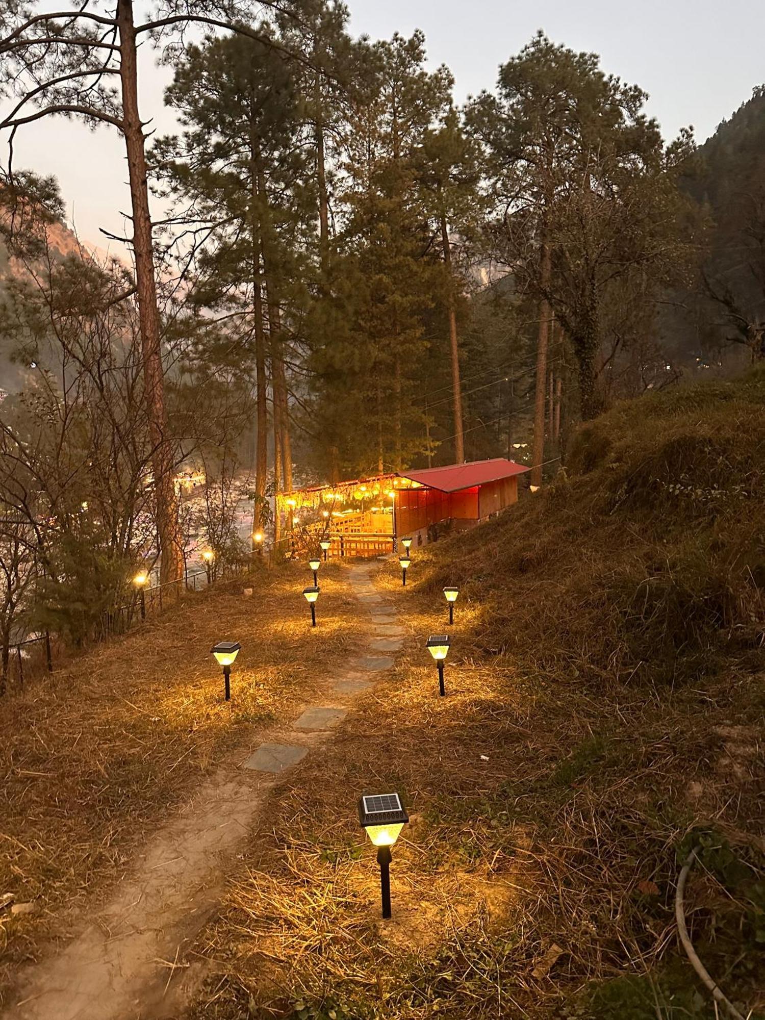 Ahava Kasol Riverside Cafe And Cottages Экстерьер фото