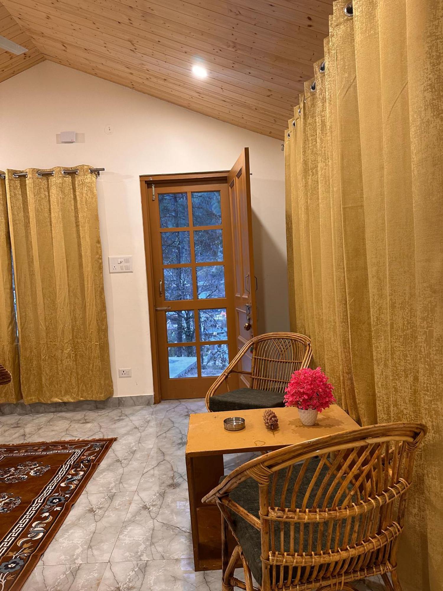 Ahava Kasol Riverside Cafe And Cottages Экстерьер фото