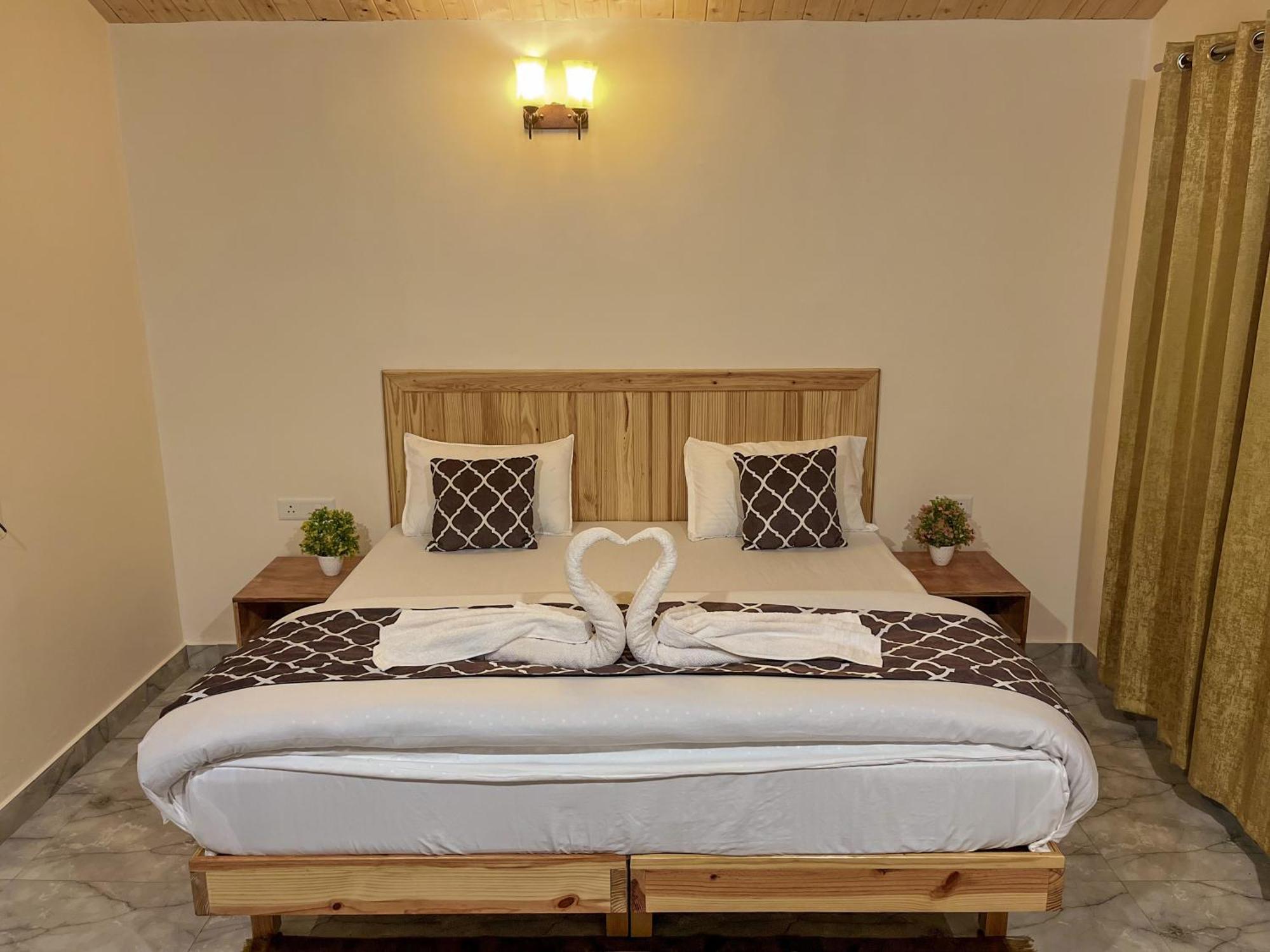 Ahava Kasol Riverside Cafe And Cottages Экстерьер фото